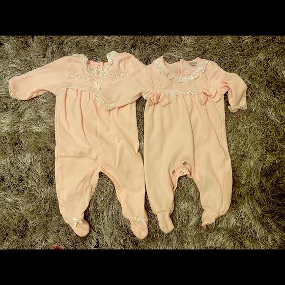 Edgehill Collection Other - Baby girls footsie